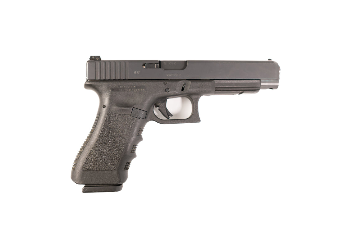 S/H GLOCK MODEL G34 9MM WITH 2 X MAGAZINES AND CASE